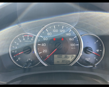 Toyota Corolla Axio 2012