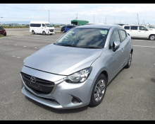 Mazda Demio 2017