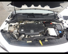 Mercedes-Benz GLA-class 2021