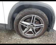 Mercedes-Benz GLA-class 2021
