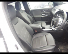 Mercedes-Benz GLA-class 2021