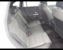 Mercedes-Benz GLA-class 2021