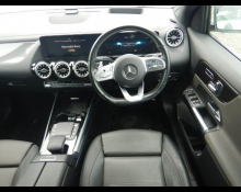 Mercedes-Benz GLA-class 2021