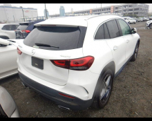 Mercedes-Benz GLA-class 2021