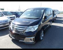 Nissan Serena 2014