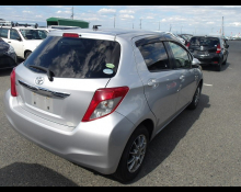 Toyota Vitz 2012