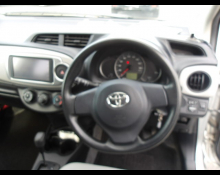 Toyota Vitz 2012