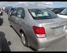 Toyota Corolla Axio 2013