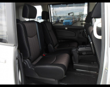 Nissan Serena 2015