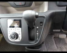 Daihatsu Boon 2017