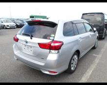 Toyota Corolla Fielder 2017