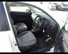 Toyota Corolla Axio 2015