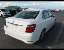 Toyota Corolla Axio 2015