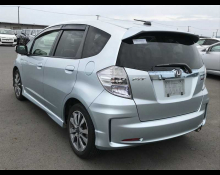 Honda Fit Hybrid 2013