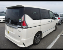 Nissan Serena 2017