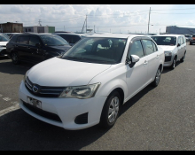 Toyota Corolla Axio 2014