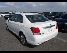 Toyota Corolla Axio 2014