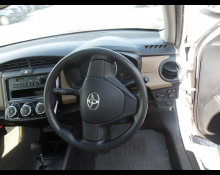 Toyota Corolla Axio 2014