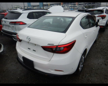 Mazda Mazda2 Sedan 2021