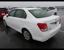 Toyota Corolla Axio 2012