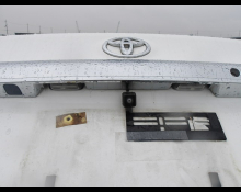 Toyota Corolla Axio 2012