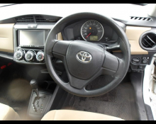 Toyota Corolla Axio 2012