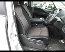 Nissan Serena 2014