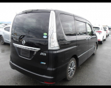 Nissan Serena 2015