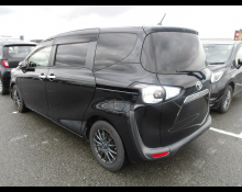 Toyota Sienta 2017