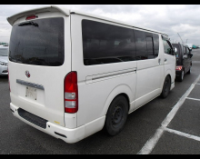 Toyota Hiace Van 2010