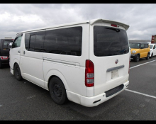 Toyota Hiace Van 2010