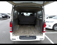 Toyota Hiace Van 2010