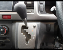 Toyota Hiace Van 2010