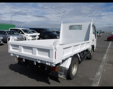 Isuzu Elf Truck 2014