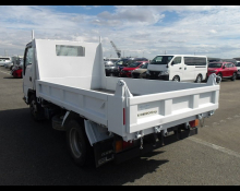 Isuzu Elf Truck 2014