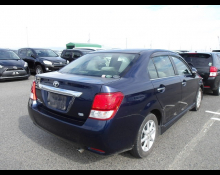 Toyota Corolla Axio 2014