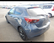 Mazda Mazda2 2023