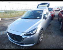 Mazda Mazda2 2022