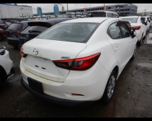 Mazda Mazda2 Sedan 2021