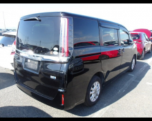 Toyota Noah 2017