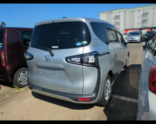 Toyota Sienta 2020