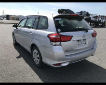 Toyota Corolla Fielder 2015