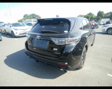 Toyota Harrier 2017