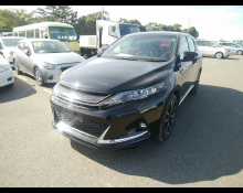 Toyota Harrier 2017