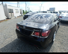 Toyota Crown Athlete 2016