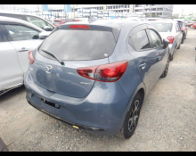 Mazda Mazda2 2023