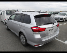 Toyota Corolla Fielder 2018