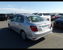 Toyota Corolla Axio 2015