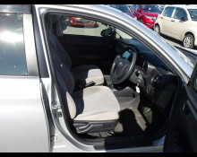 Toyota Corolla Axio 2015