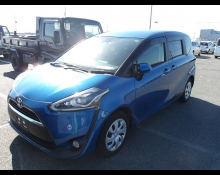 Toyota Sienta 2017